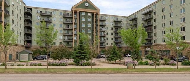 8530 Manning Ave, Fort McMurray, AB