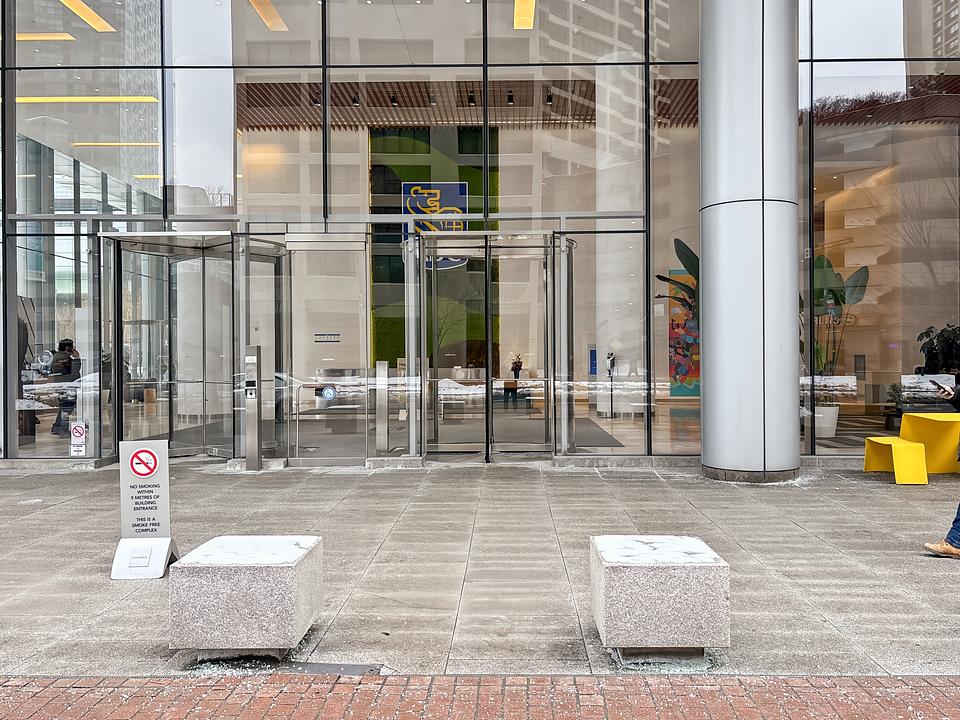 88 Queens Quay West, Toronto, ON