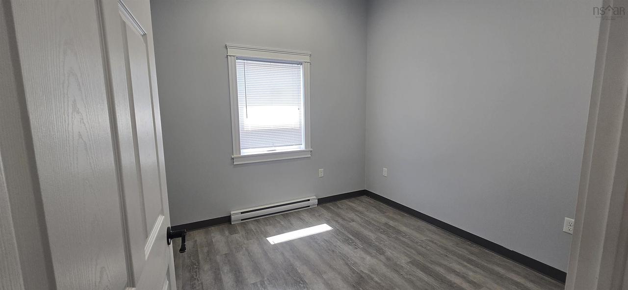 1 - 687 Central Avenue, Kingston, NS