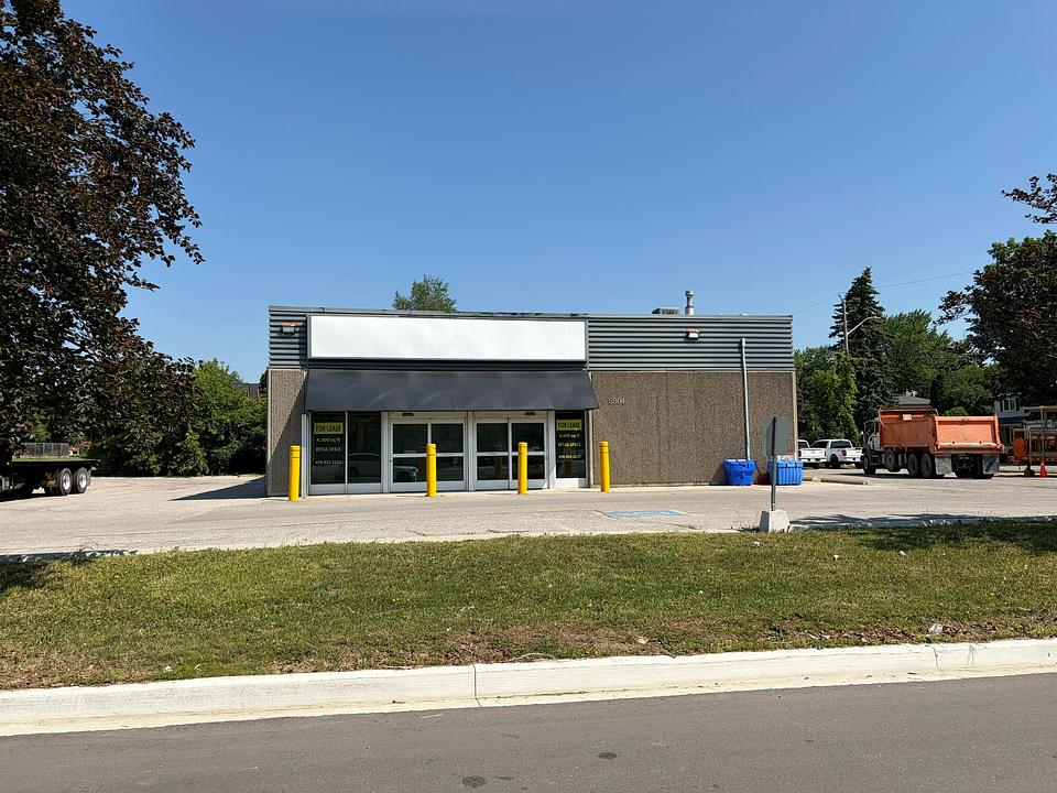 5804 Hwy 7 - 5804 Highway 7, Markham, ON