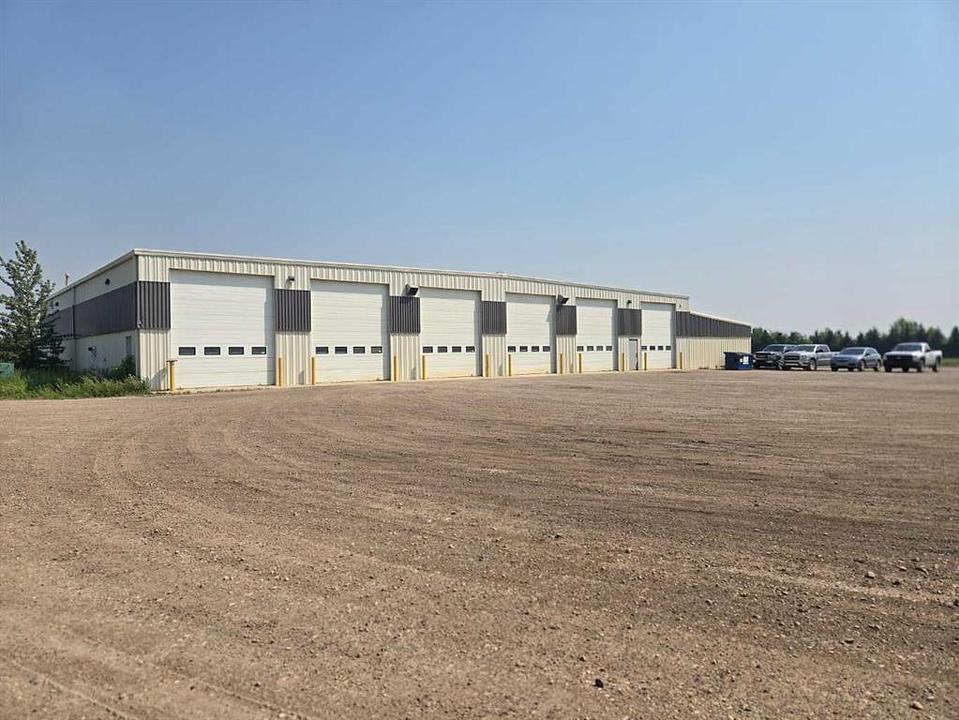 28244 Alberta 590, Innisfail, AB