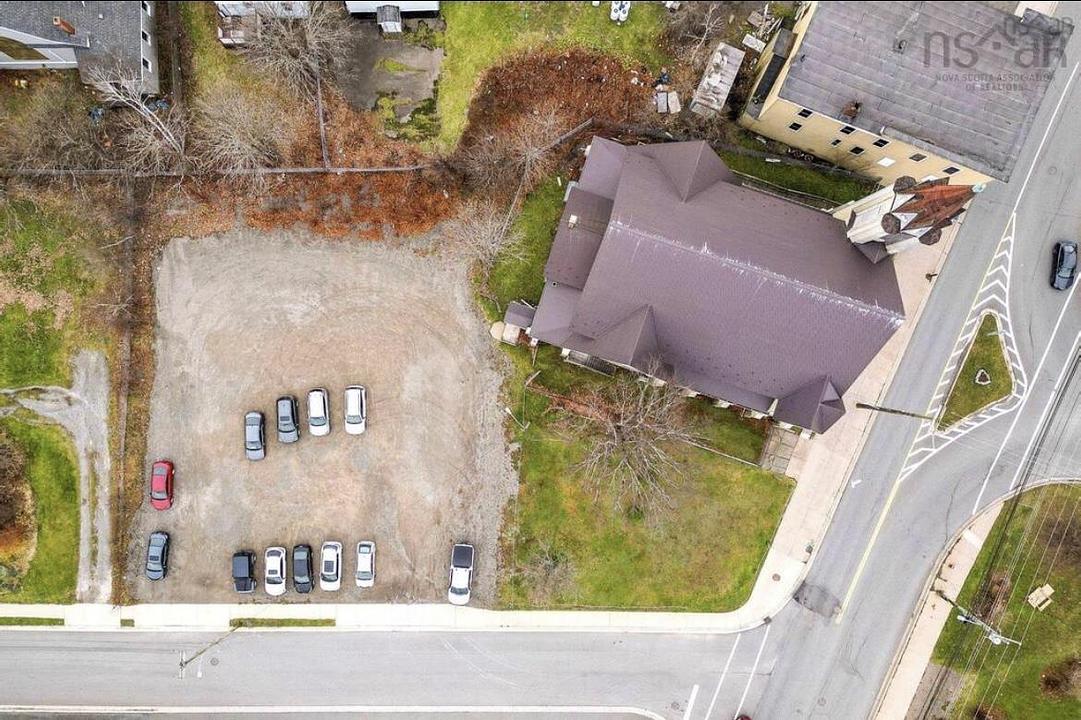 270 Commercial Street, Glace Bay, NS