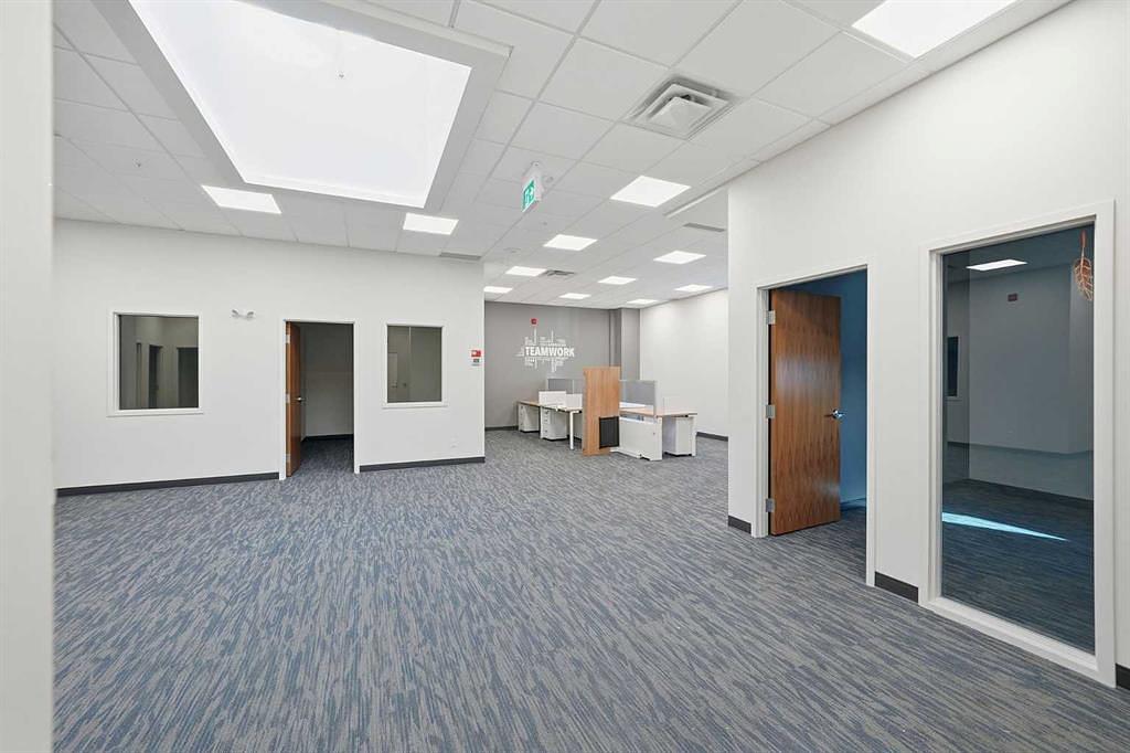 110,114 - 10748 74 Street Southeast, Calgary, AB