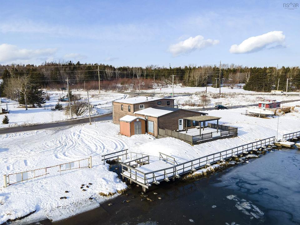 29 Hillside Boularderie Road, Groves Point, NS