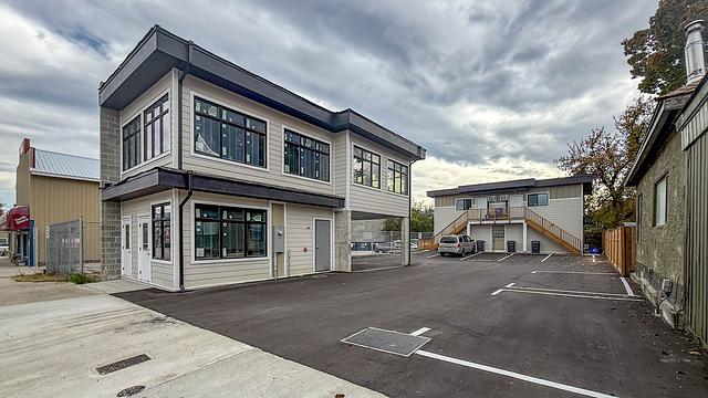 704 Cliff Avenue, Enderby, BC