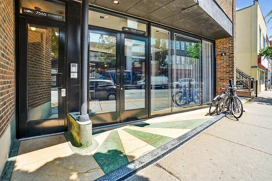 7553 Rue Saint-Hubert, Montréal, QC