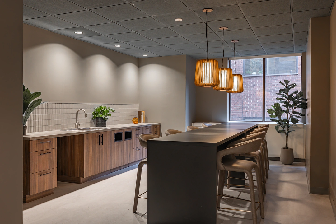 700 - 360 Bay Street, Toronto, ON