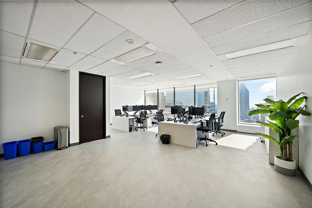 1010 Rue Sherbrooke Ouest, Montréal, QC