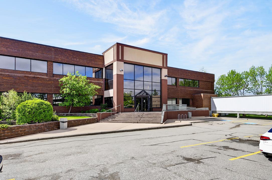 1565 27 Avenue Northeast, Calgary, AB