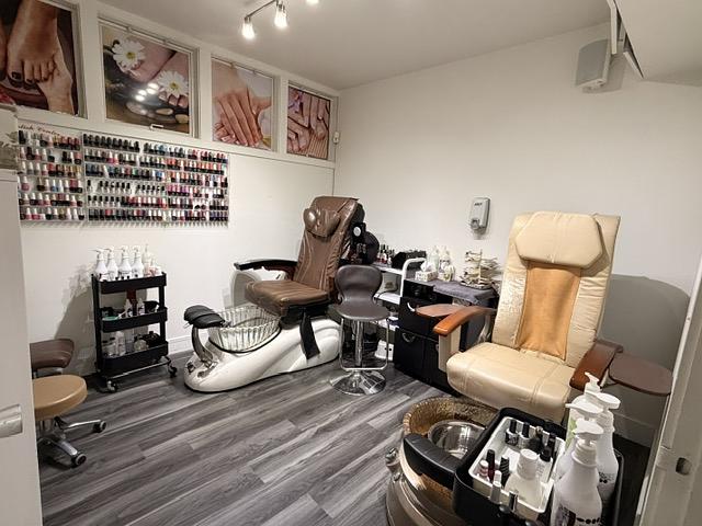 101 - 8140 Cook Rd, Richmond, BC