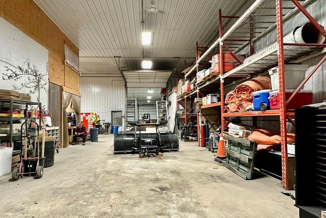 200 Caron Road, Headingley, MB