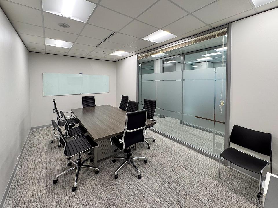 909 - 510 Burrard Street, Vancouver, BC