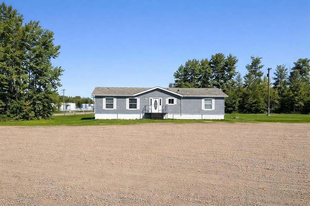 295 Wellsite Drive, Red Earth Creek, AB