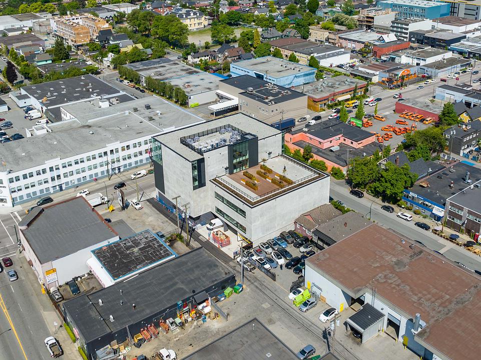 402 - 1308 Adanac Street, Vancouver, BC