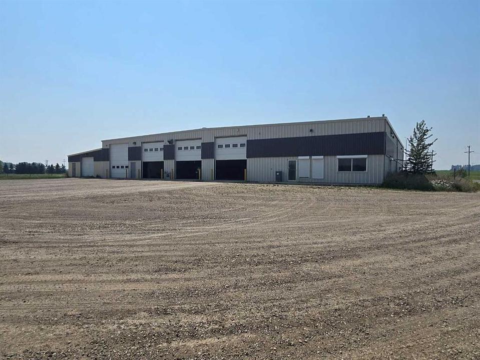 28244 Alberta 590, Innisfail, AB