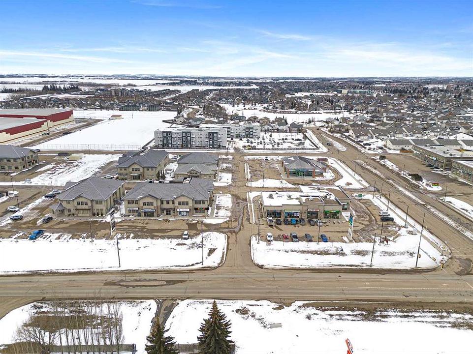Unit B - 1724 50 Avenue, Lloydminster, AB