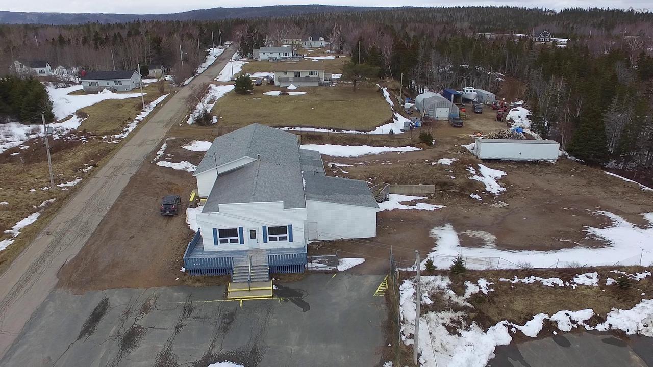8 Bayview Road, Ingonish Beach, NS