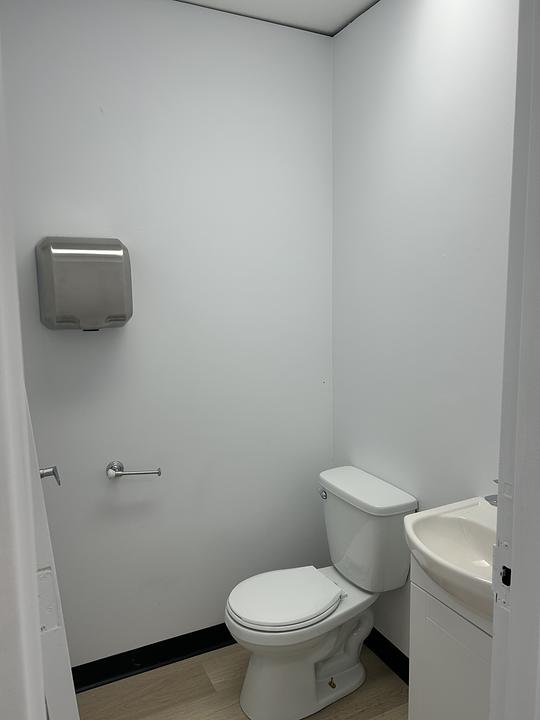 403 - 5881-5889 Cote des Neiges, Montreal, QC