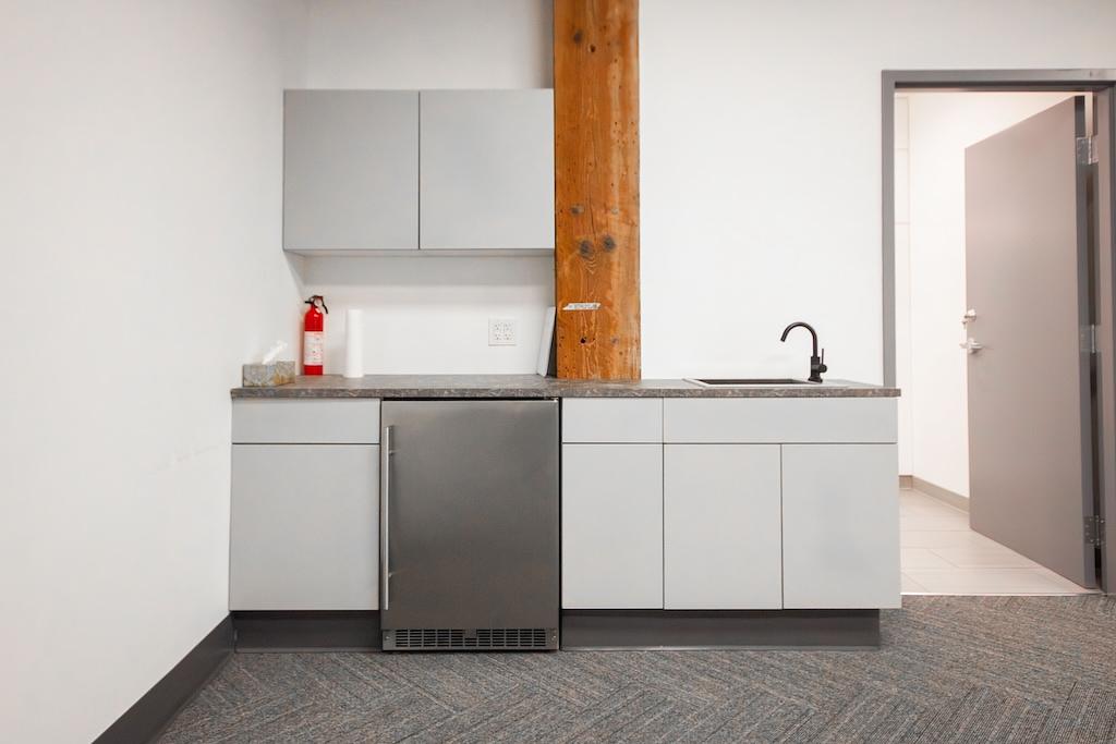 1 - 552 Beatty St, Vancouver, BC