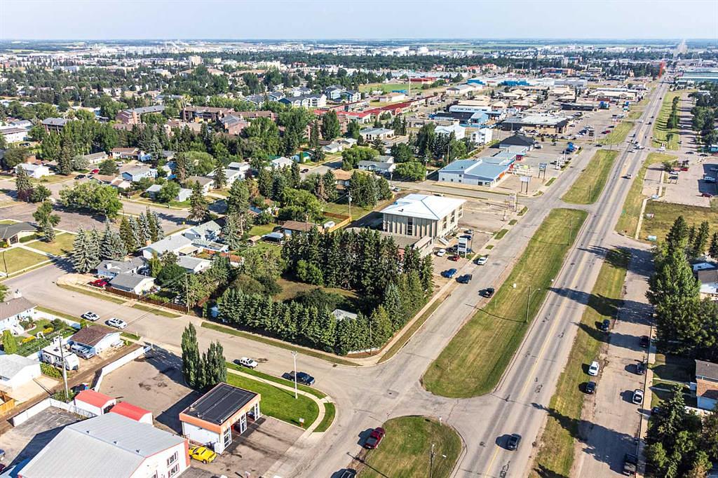 3302 50 Avenue, Lloydminster, AB