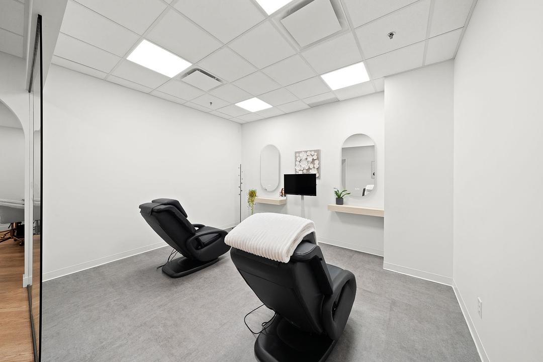 213 - 1522 Finlay Street, White Rock, BC