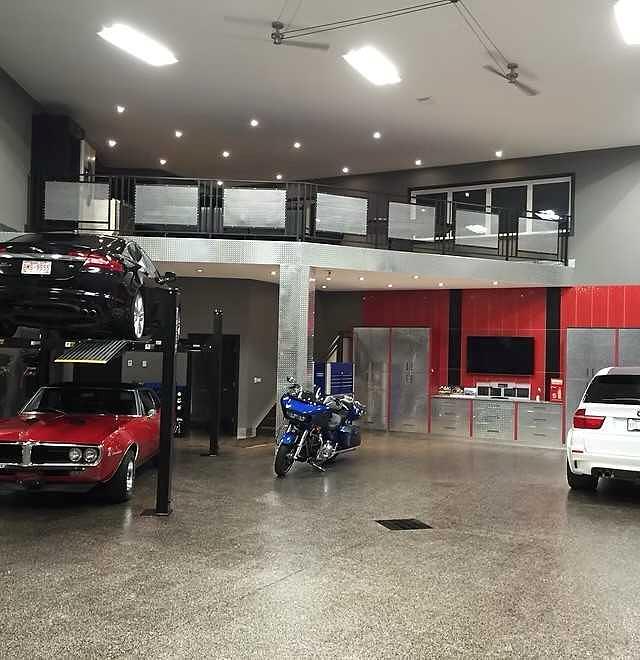 30 Thevenaz Ind. Trail, Sylvan Lake, AB