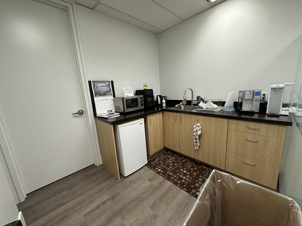 230 - 171 Esplanade West, North Vancouver, BC