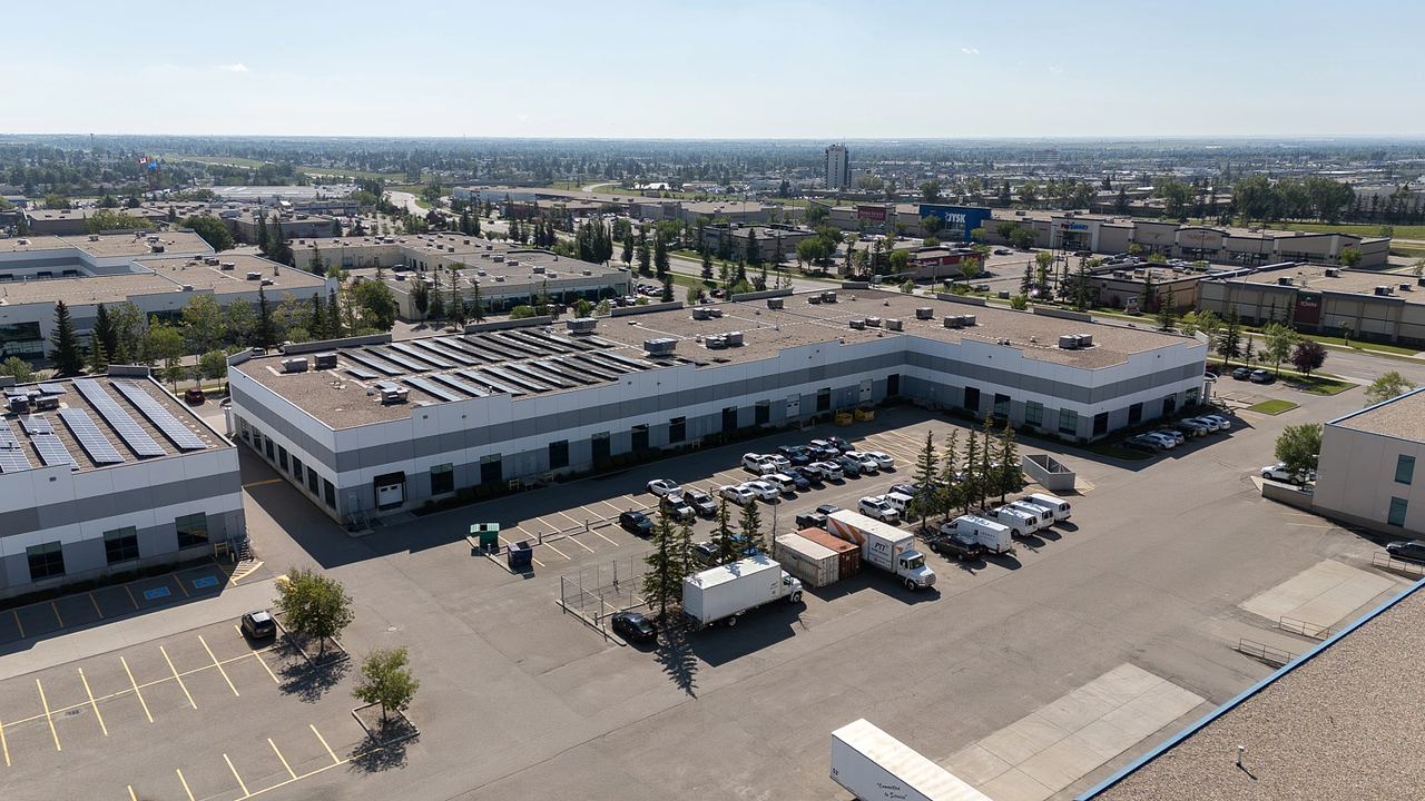 50 - 2121 29 Street Northeast, Calgary, AB