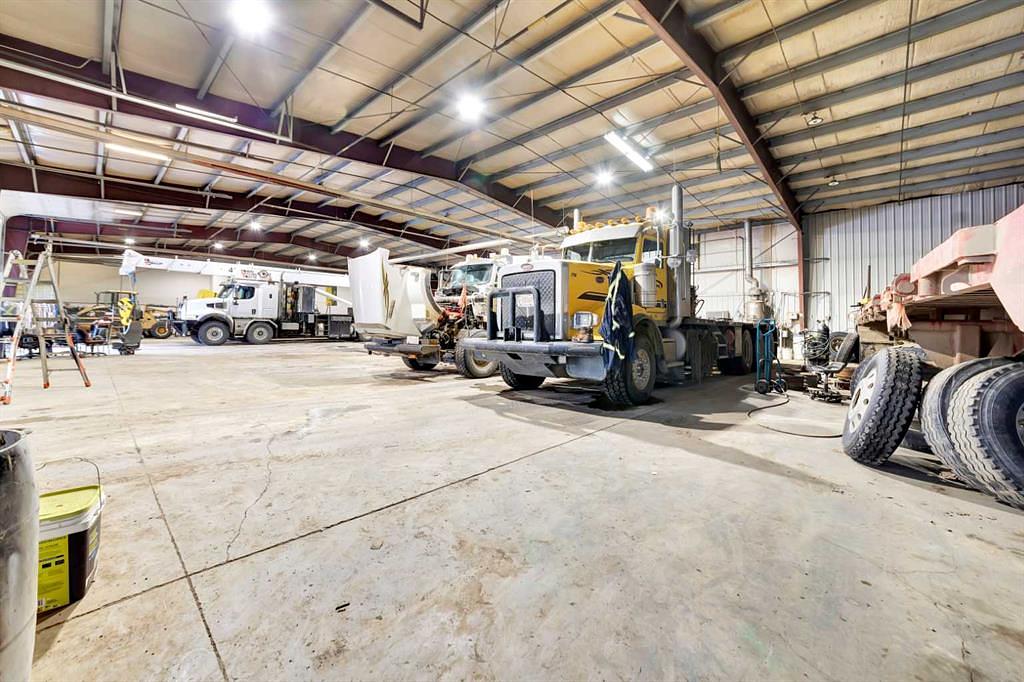 3 Production Avenue, Blackfoot, AB