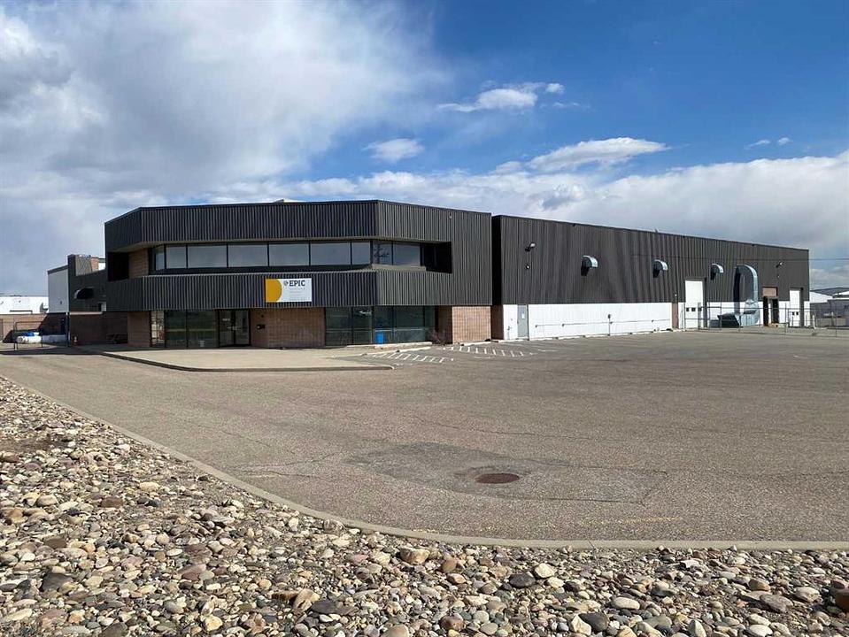 A - 2525 36 Street North, Lethbridge, AB