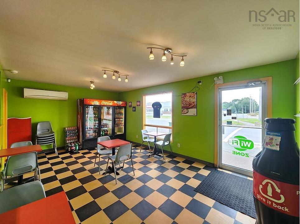 663 Main Street, Kingston, NS