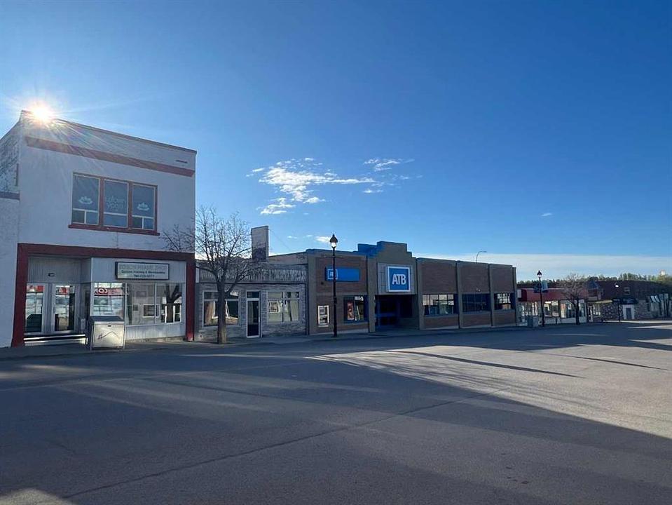 319 50 Street, Edson, AB