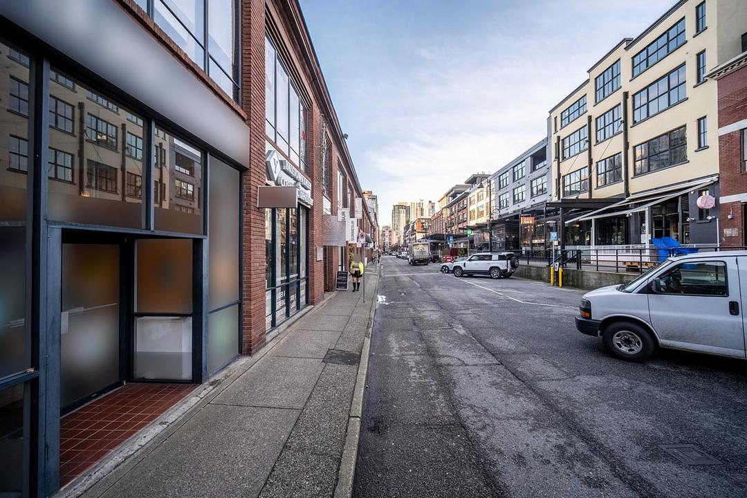 1 - 1006 Mainland St, Vancouver, BC