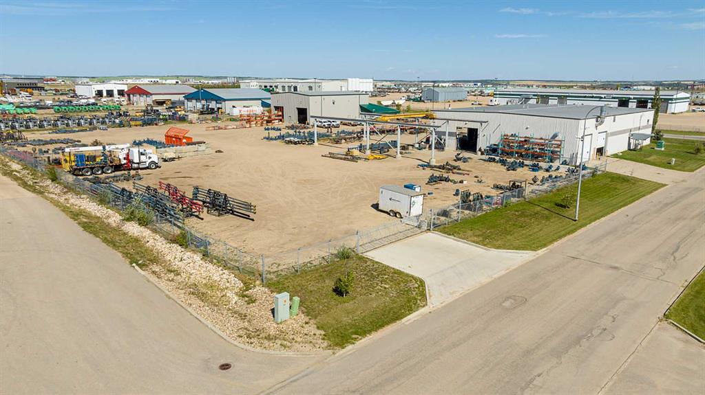 8002 105 Street, Clairmont, AB