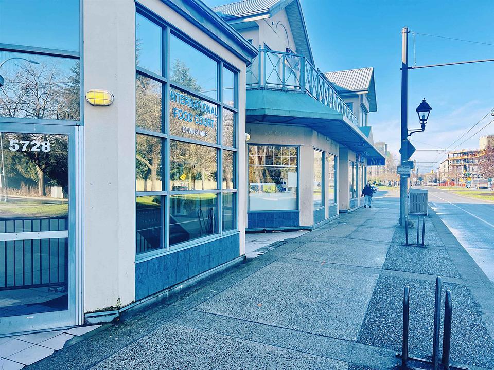 B8 - 5728 University Boulevard, Vancouver, BC