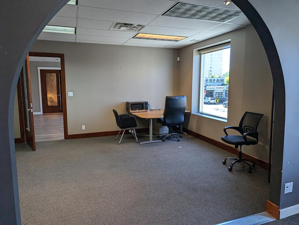 9943 109 Street Northwest, Edmonton, AB