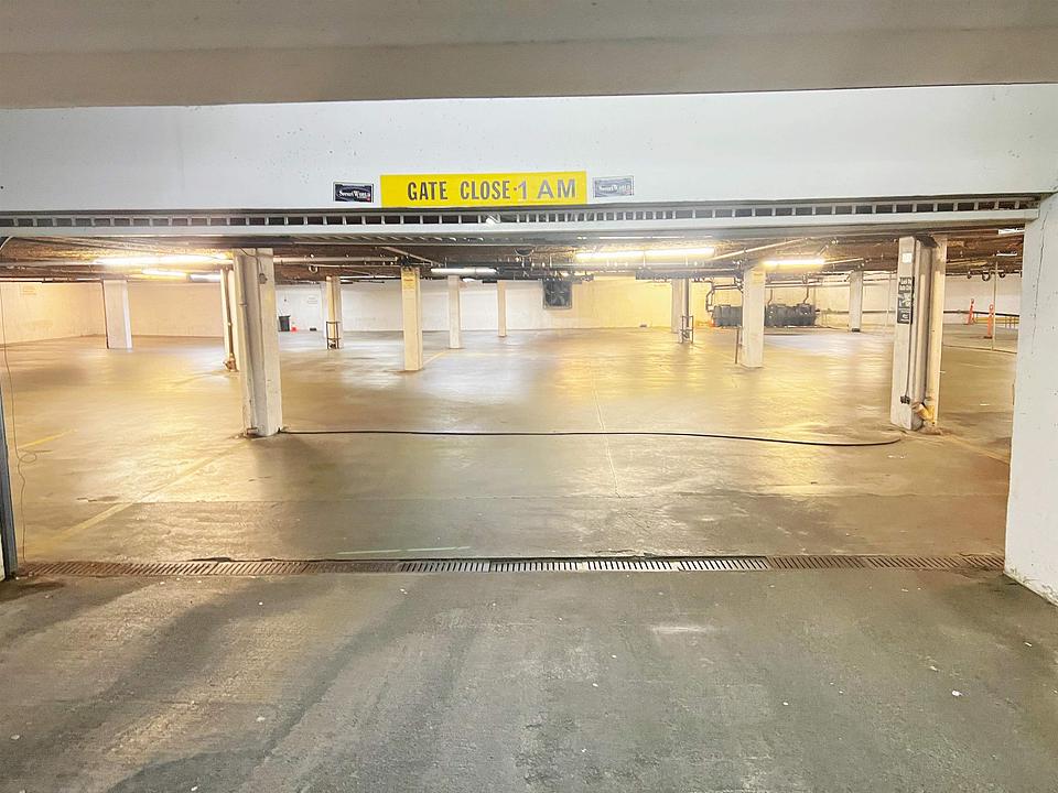 3524 Kingsway, Vancouver, BC
