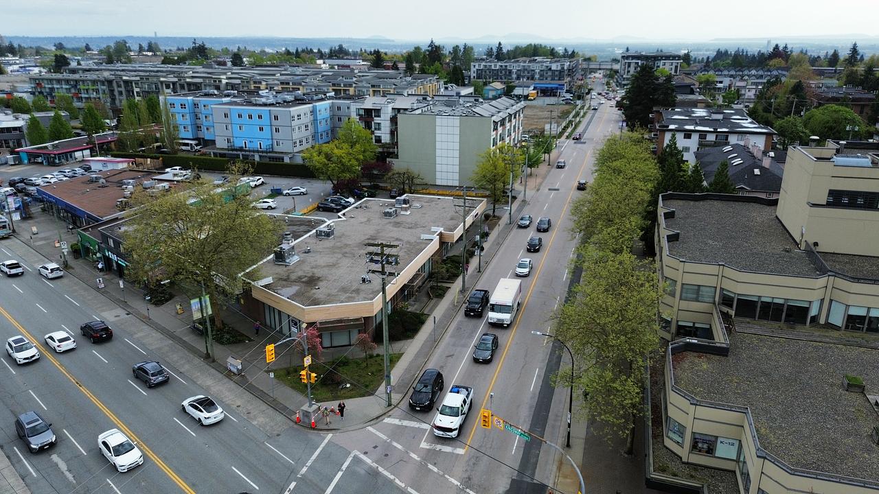 5210 - 5210 Kingsway, Burnaby, BC