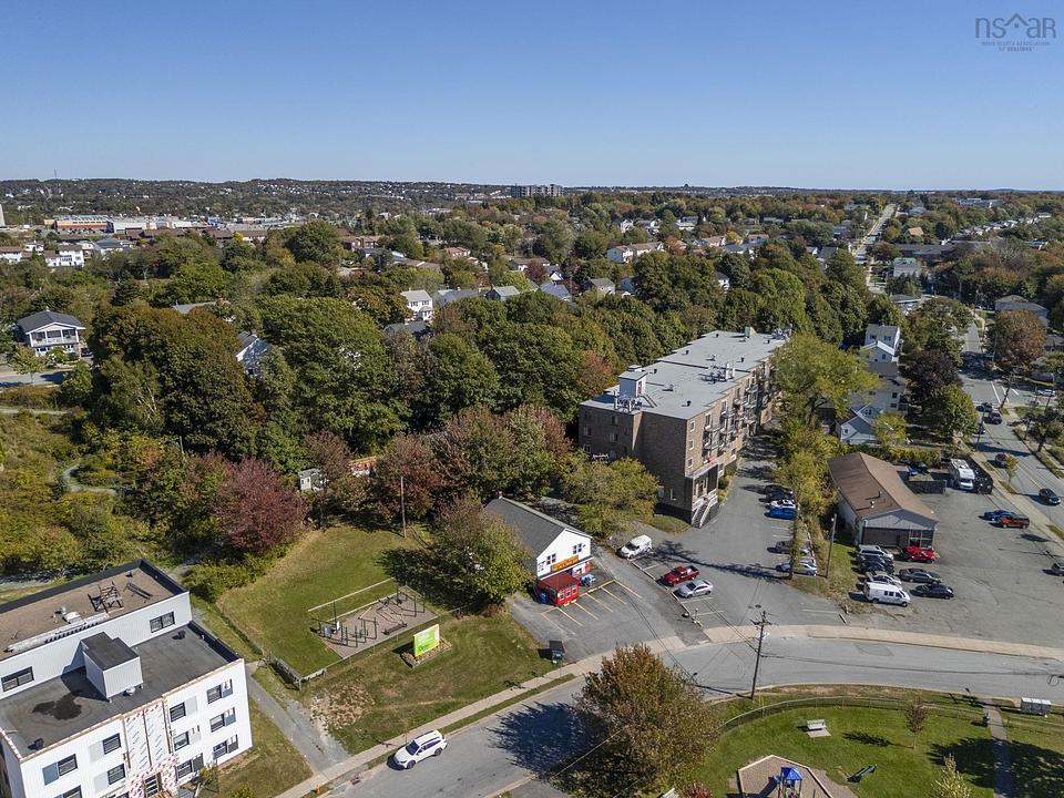 16 - 6 Lakefront Road, Dartmouth, NS