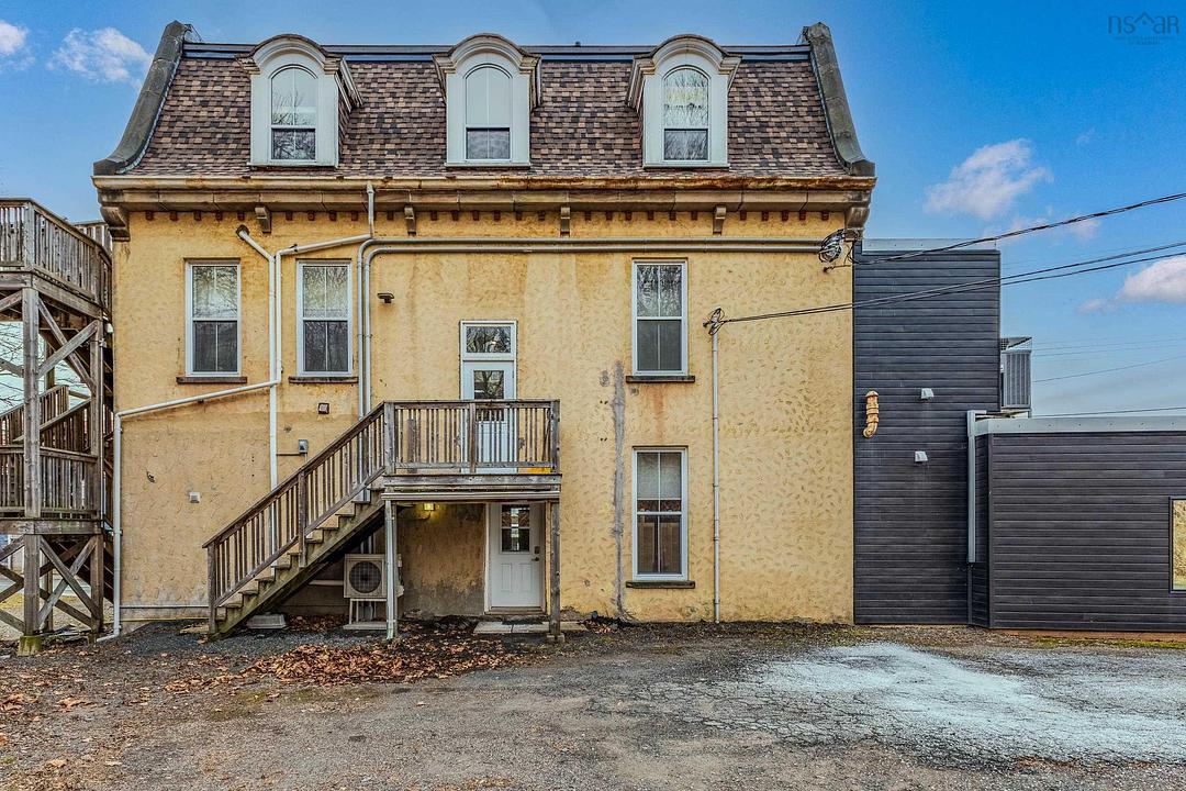 82 Church Street, Pictou, NS
