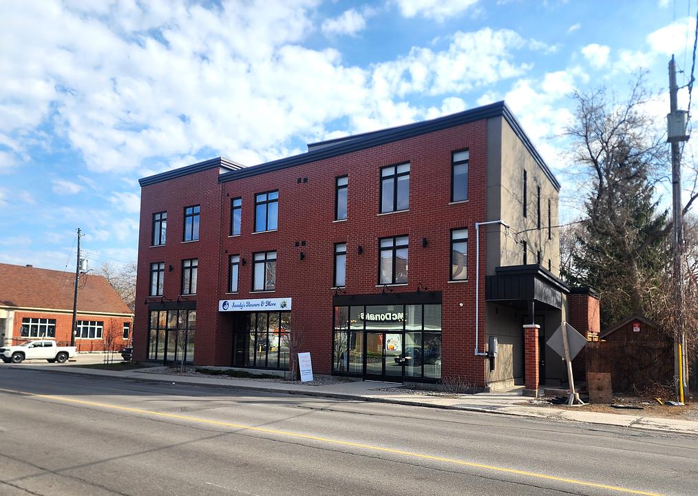 144 Renfrew Avenue, Ottawa, ON