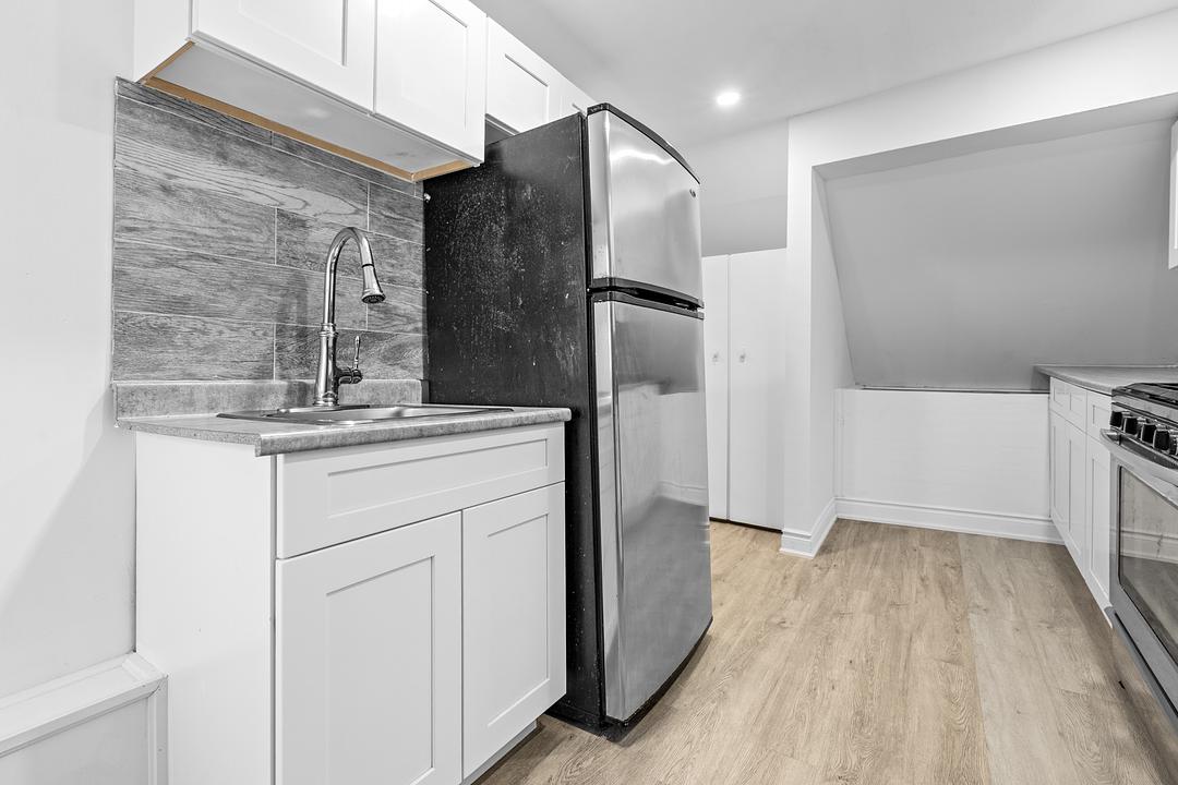 168 O'Connor Street, Ottawa, ON