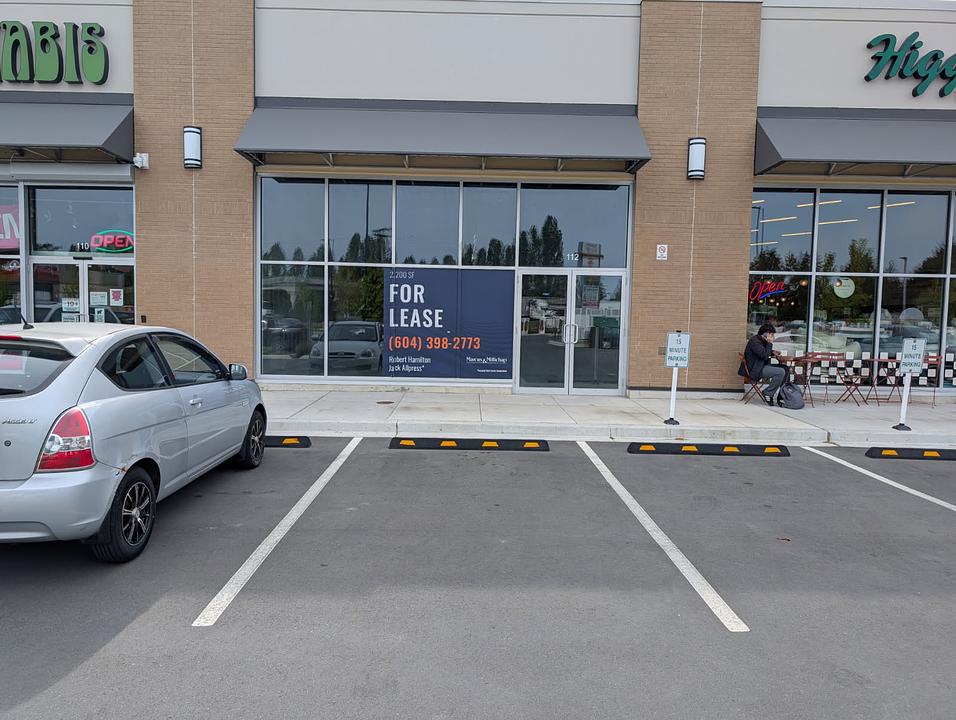 112 - 10330 McDonald Park Road, Sidney, BC