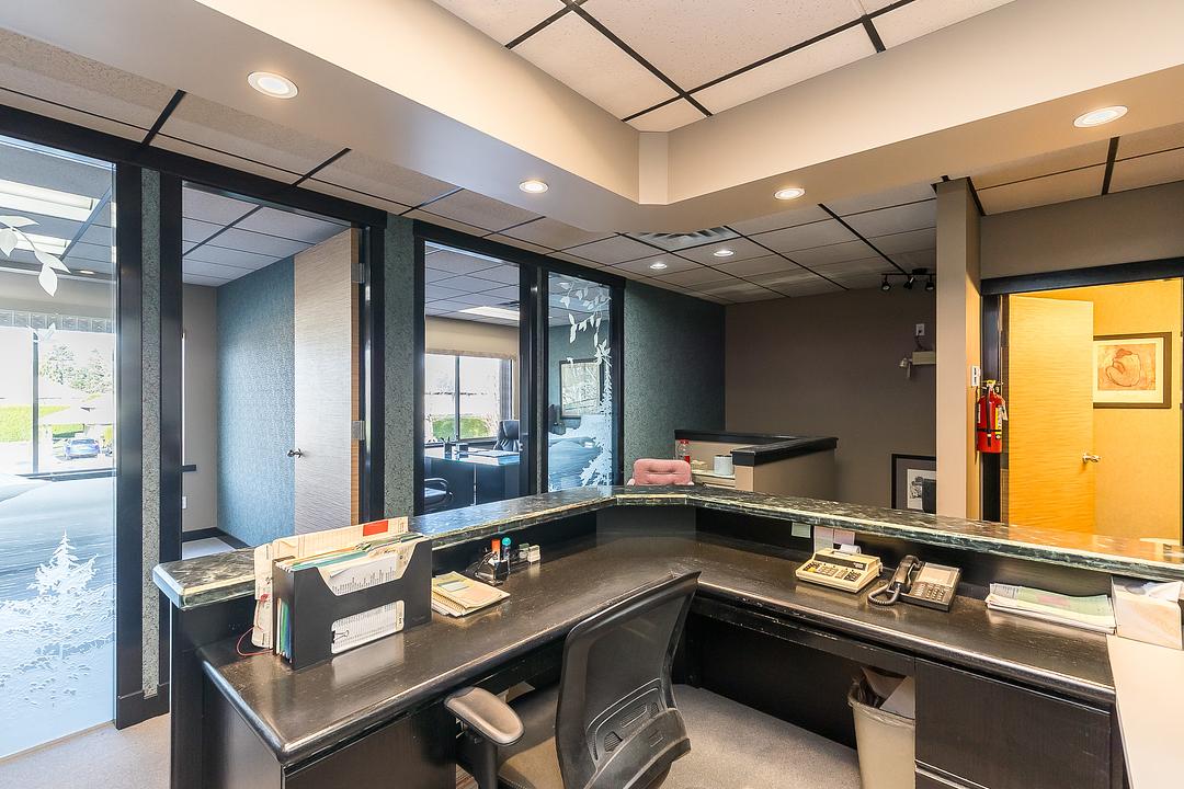 110 - 8484 162 St, Surrey, BC