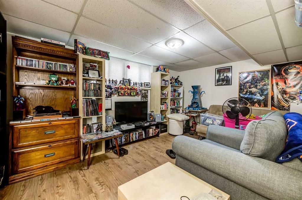 6417 112 Avenue Northwest, Edmonton, AB