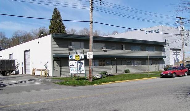 323 Lynn Avenue, North Vancouver, BC