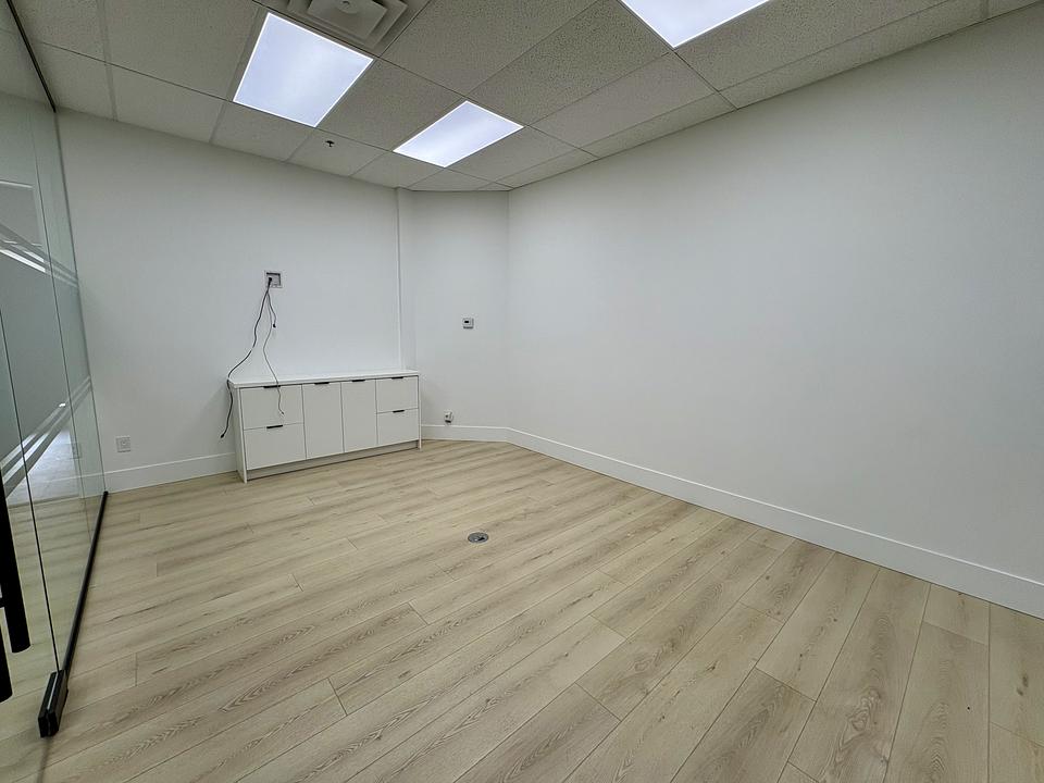 8501 162 St, Surrey, BC