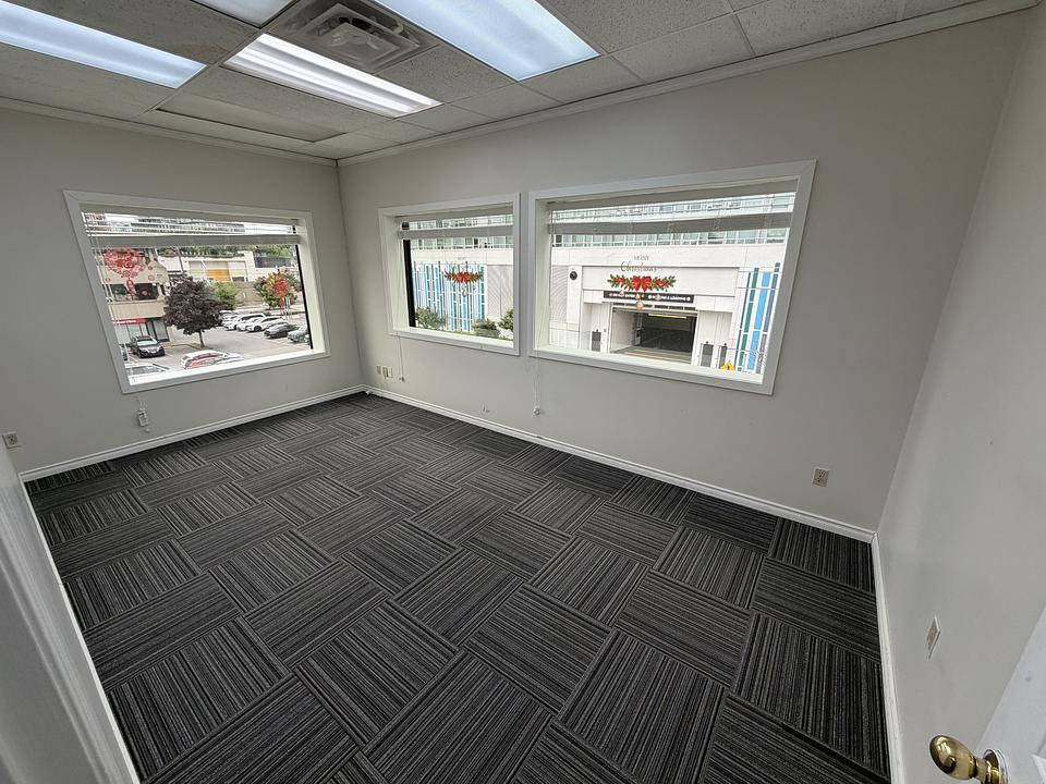 309 - 6411 Buswell St, Richmond, BC
