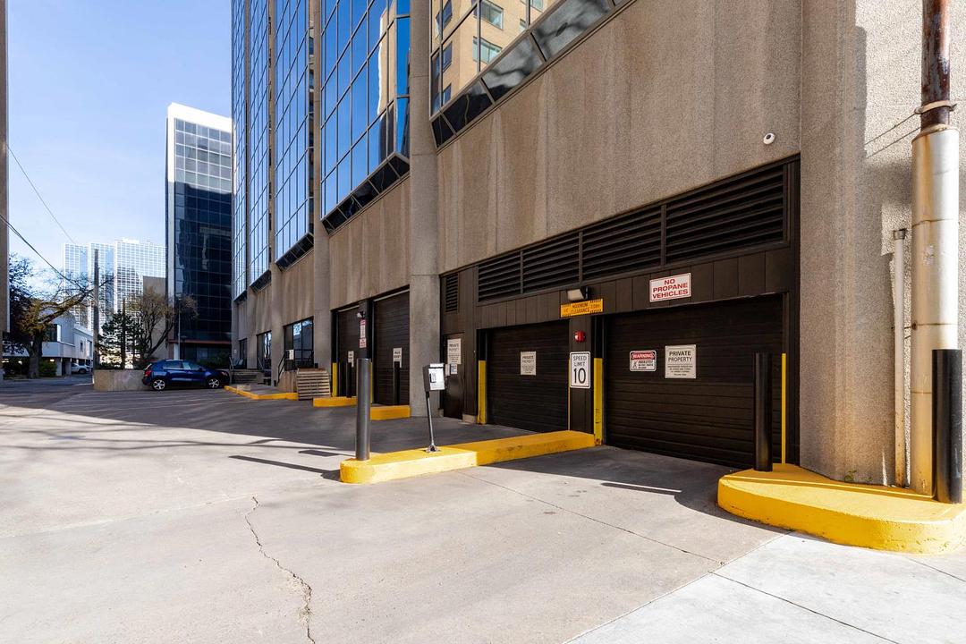 102 - 9940 106 Street, Edmonton, AB
