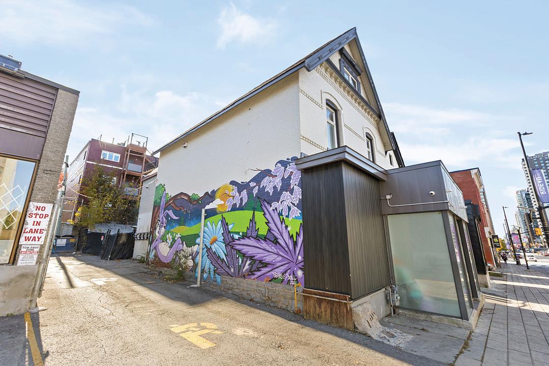 366 Rideau Street, Ottawa, ON